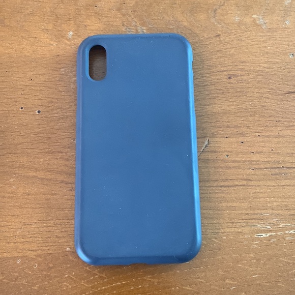 iPhone XR silicone case - Picture 2 of 2